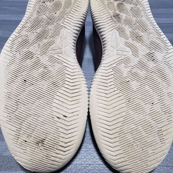 Nike Kobe Bryant Mamba Instinct Sneakers - Picture 6 of 7